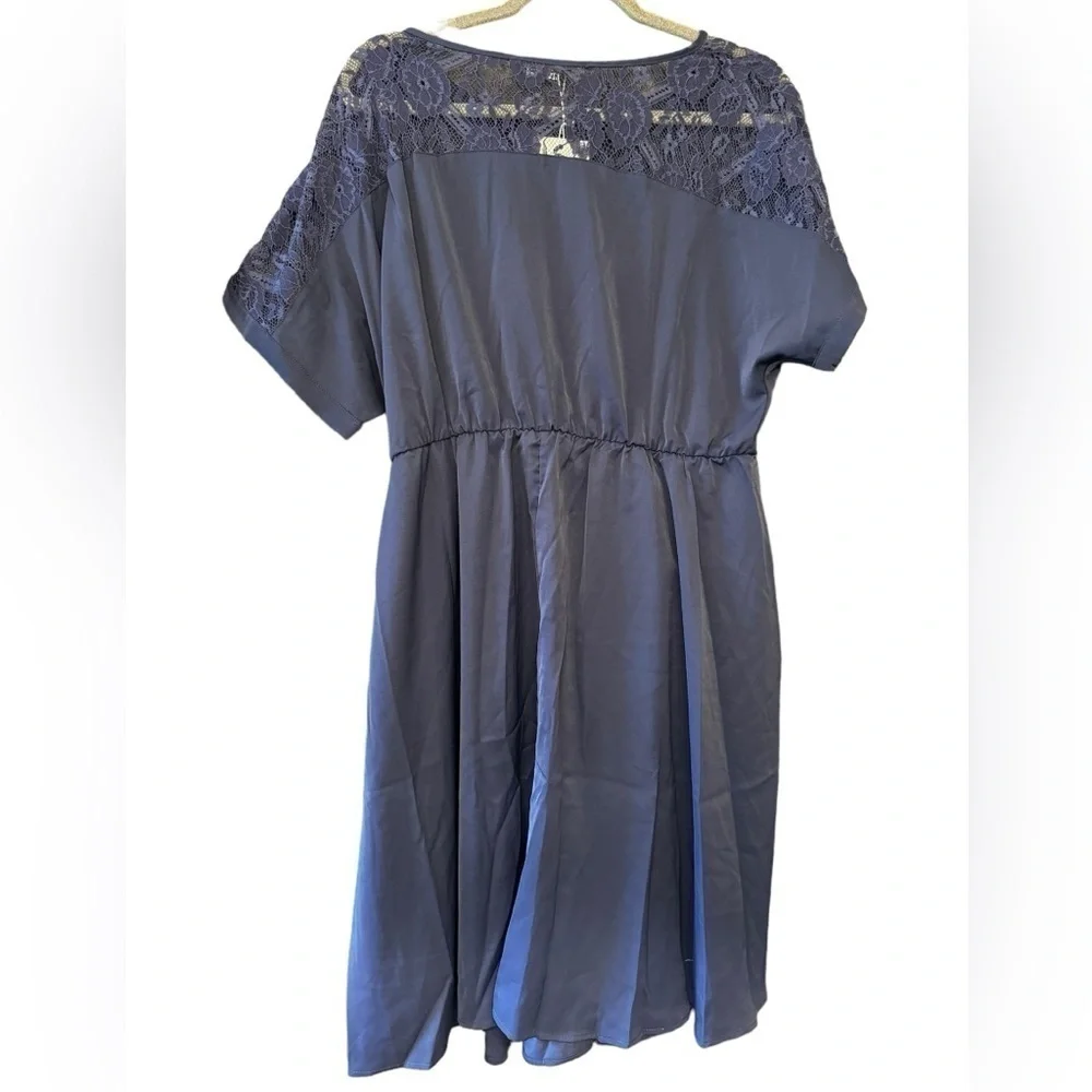 Bloomchic Lace Shoulder Cap Sleeved Dress 12